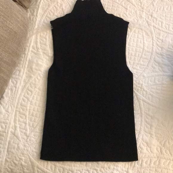 Zara Sleevless Knit Top - Picture 5 of 5